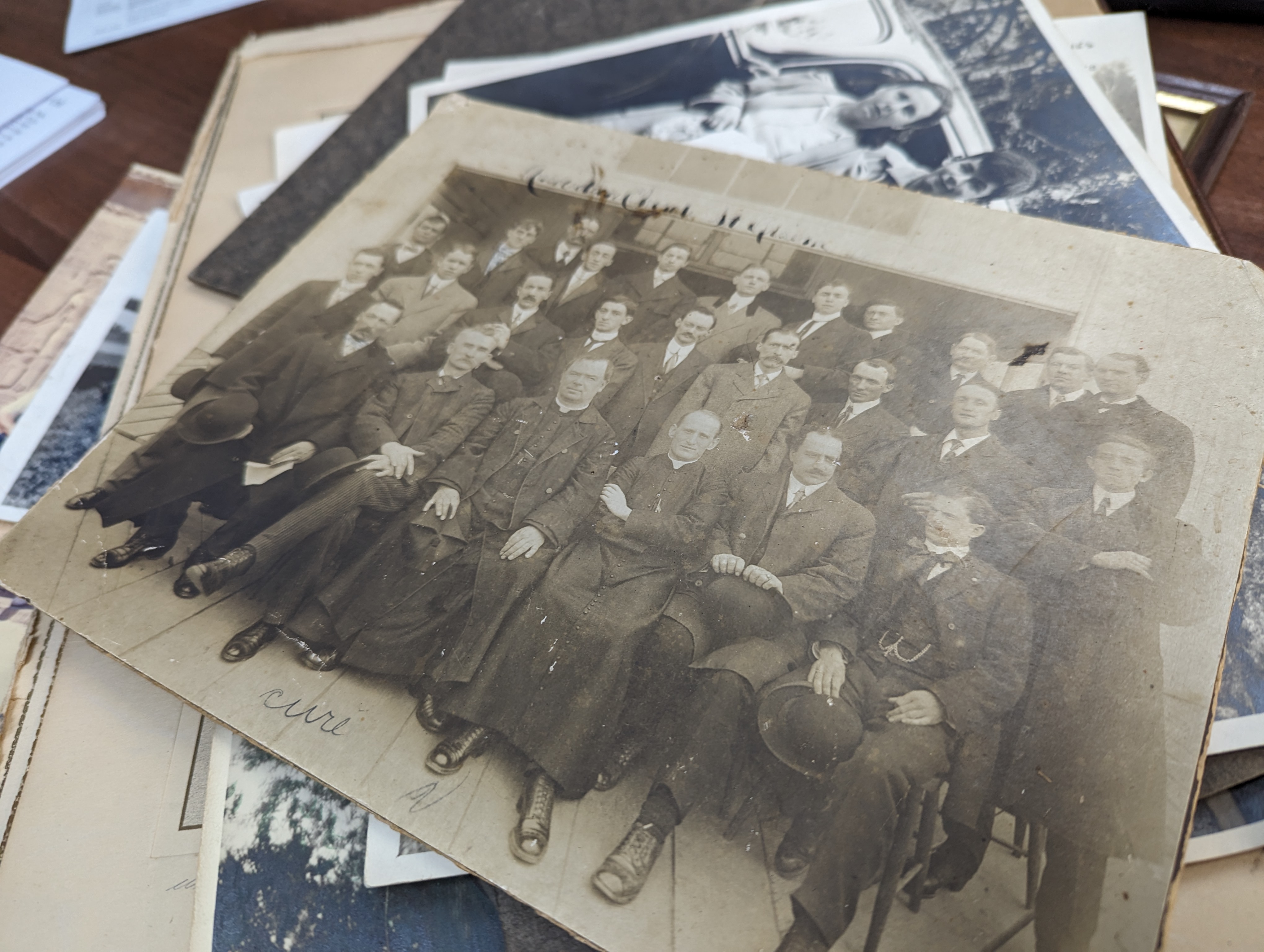 Rare photograph scanning and digitisation in Oxfordshire